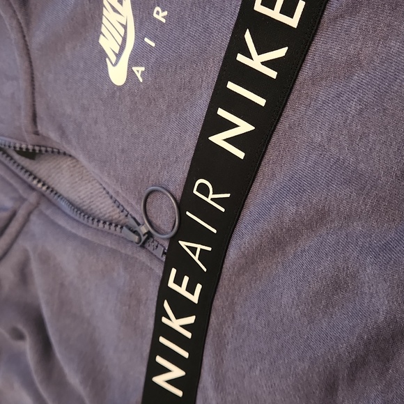 NIKE WOMENS CROP TOP HALF ZIP SWEATER SMALL - Picture 2 of 6